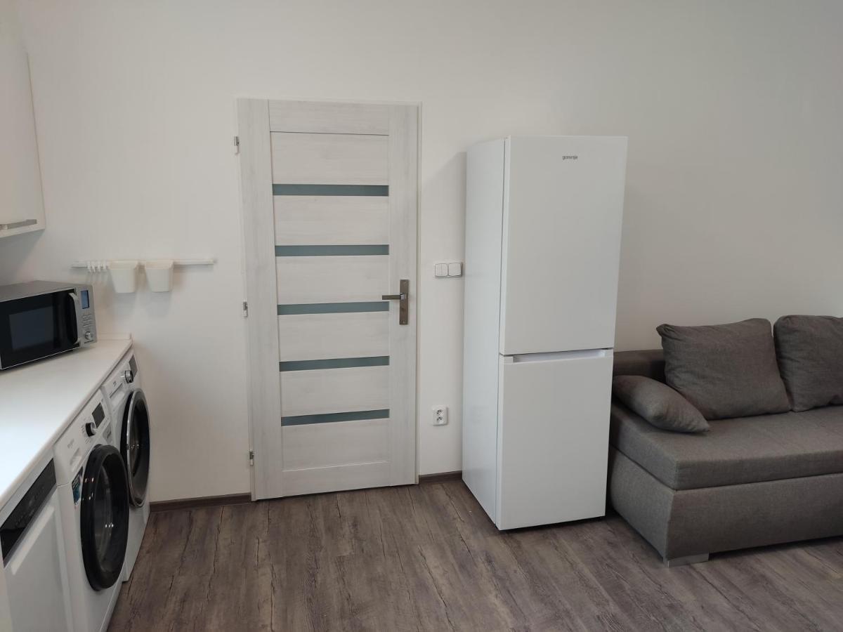 Angel Apartman Нове-Мєсто-над-Метуї Екстер'єр фото